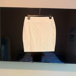 Elegant White Women's Skirt